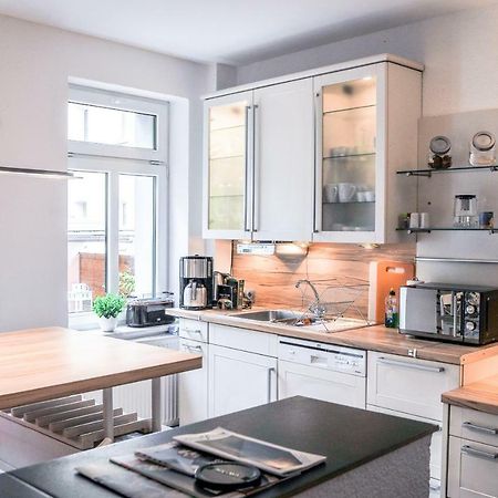Tarata Haus Appartement Halle  Buitenkant foto