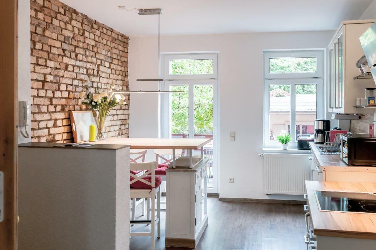 Tarata Haus Appartement Halle  Buitenkant foto