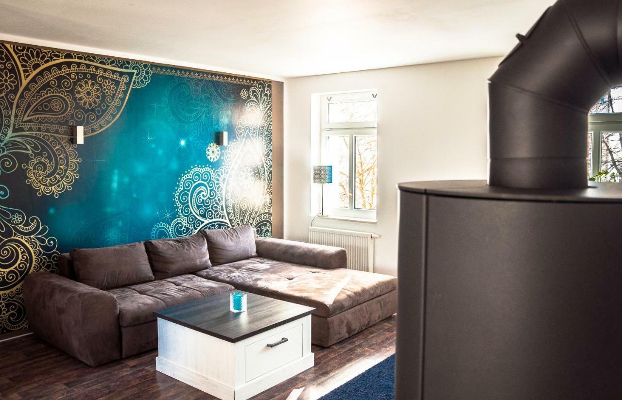Tarata Haus Appartement Halle  Buitenkant foto
