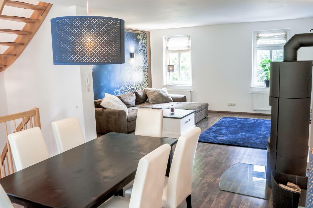 Tarata Haus Appartement Halle  Buitenkant foto