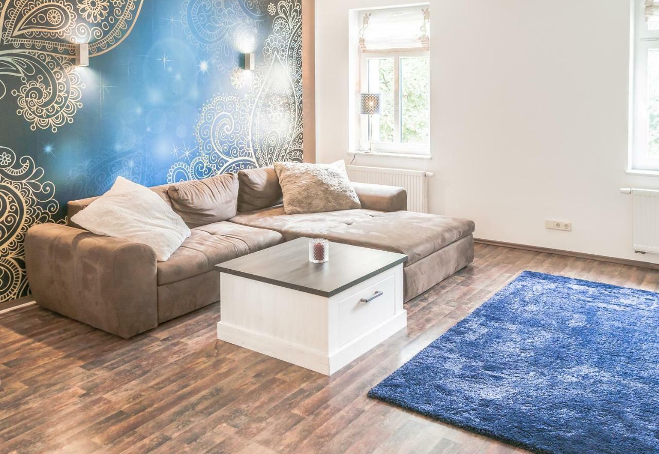 Tarata Haus Appartement Halle  Buitenkant foto