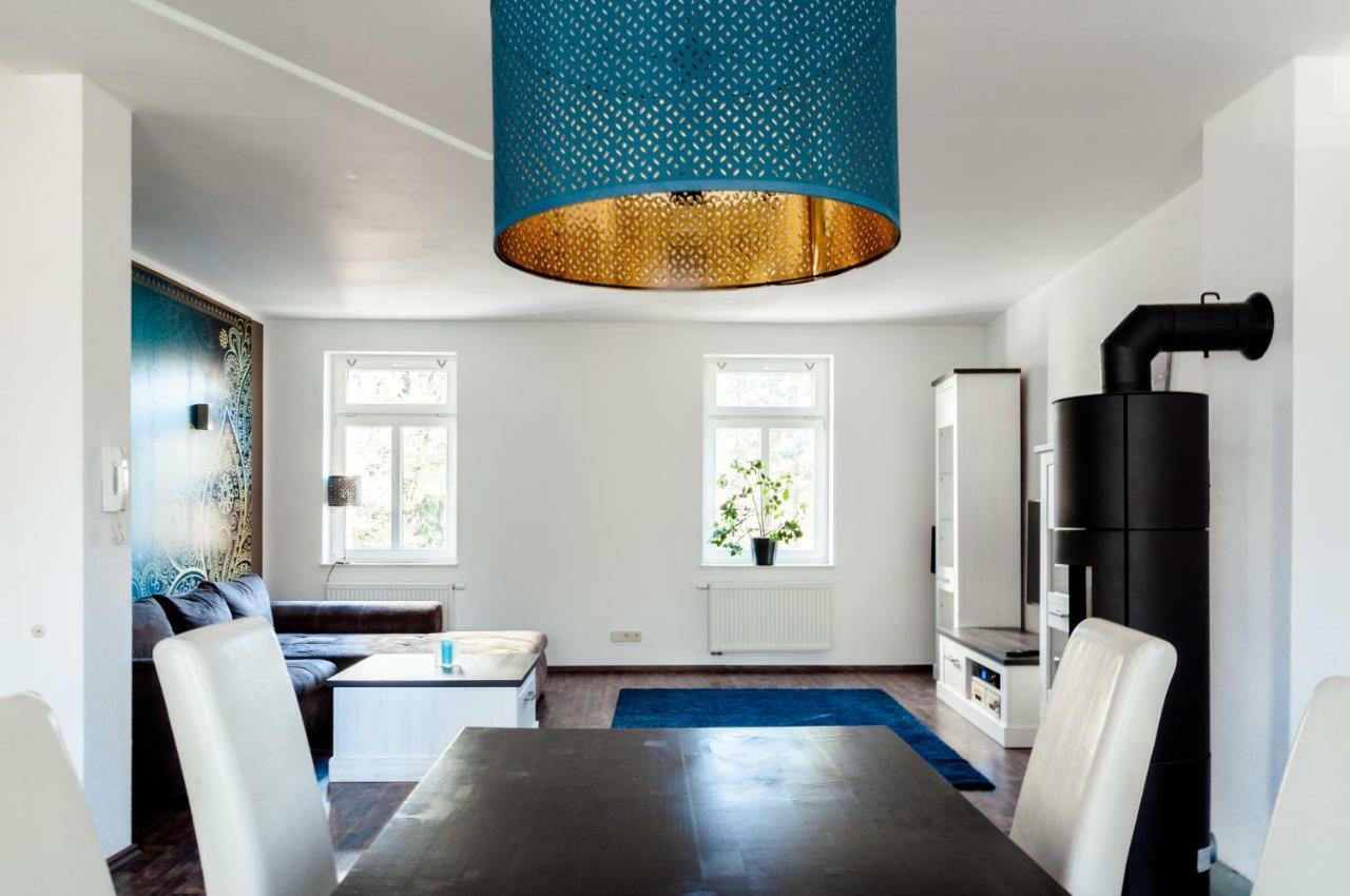 Tarata Haus Appartement Halle  Buitenkant foto
