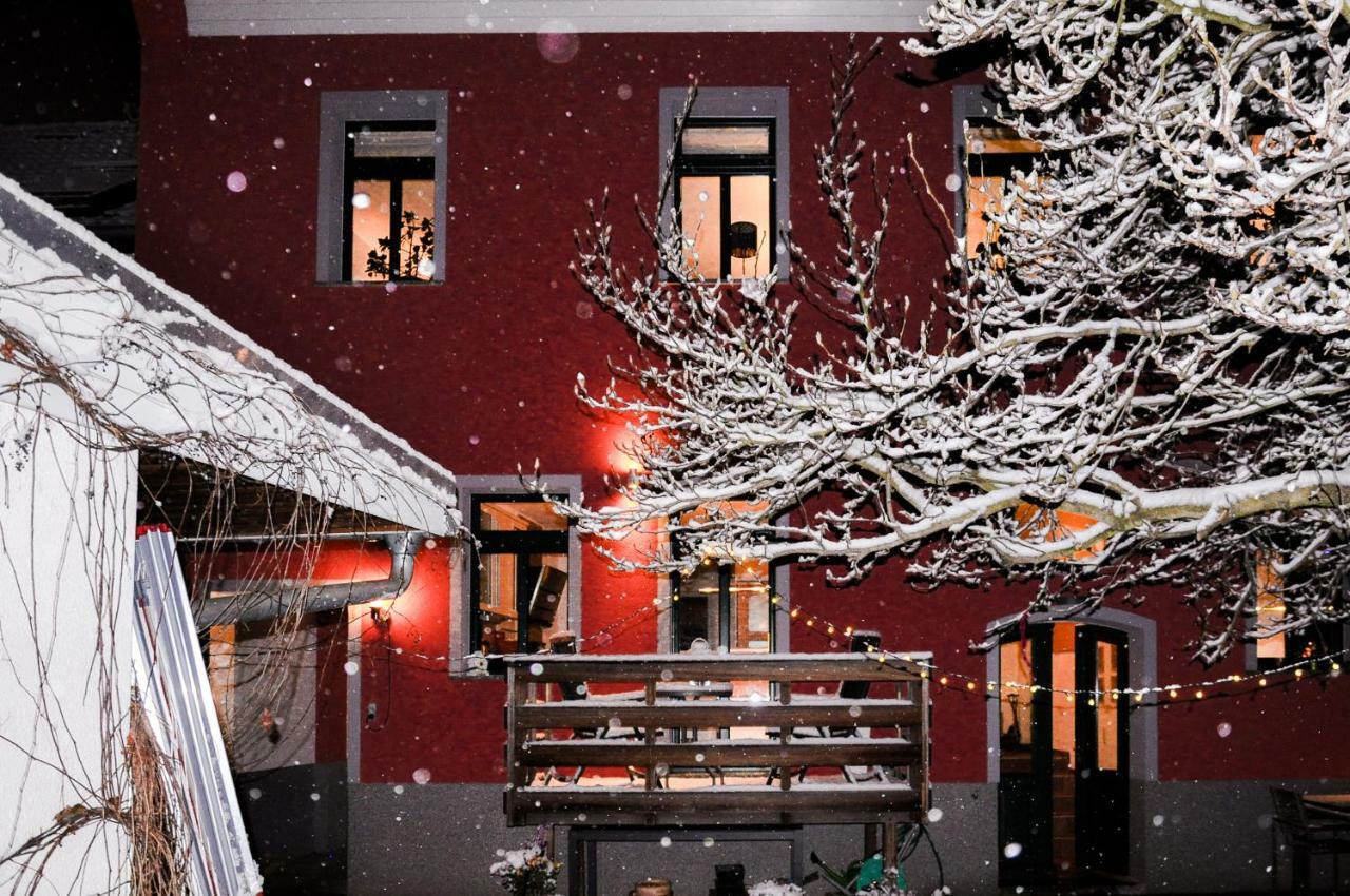 Tarata Haus Appartement Halle  Buitenkant foto